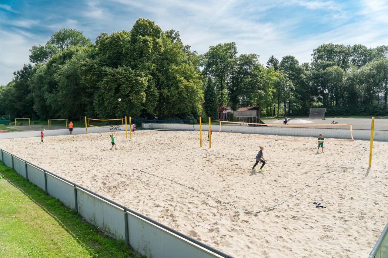 Hoessensportzentrum Westerstede Exterior photo